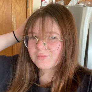 Meet your Posher, Tegan